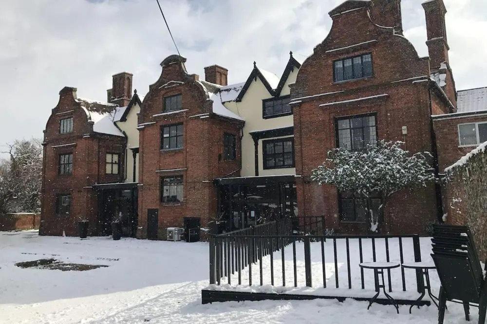 Scole Inn Hotel Diss Bagian luar foto